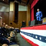 Savaş Bakanı Pete Hegseth,