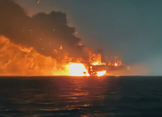 Karadeniz’de KAIROS ve VIRAT Gemilerinde Patlama: 25 Mürettebat Tahliye Edildi