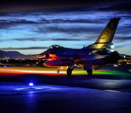 MSB: Karadeniz’den yaklaşan İHA hava sahası dışında düşürüldü