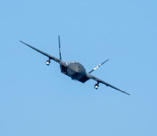 Kızılelma’dan ilk süpersonik atış: JET-230 hedefi 120 kilometreden vurdu