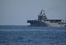 Deniz Kuvvetleri iki batıkta arama sürdürüyor